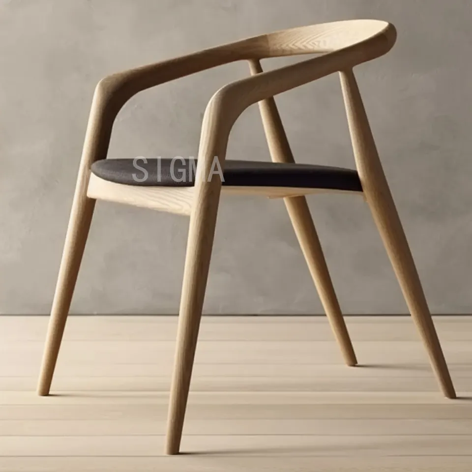 Wholesale Luxury Classic Design Armrest Chair Restaurant Dining Chair With Wood Legs