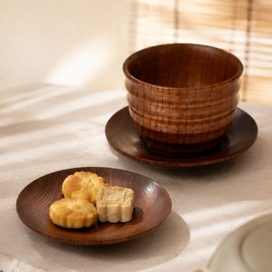 Tasse à thé en bois de jujube de style rétro japonais avec soucoupe, pièce unique, design ventru, pour le thé de l'après-midi - Product Image 2