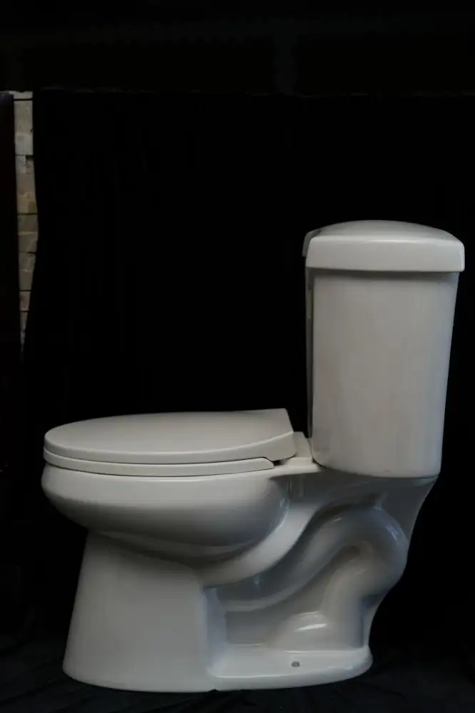 Fabriek Geleverde Sanitair Sifon Spoeling Keramische Tweedelige Toilet Te Koop