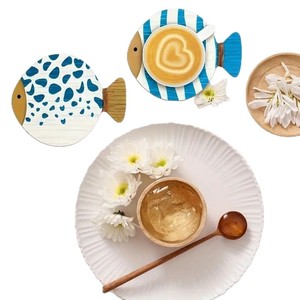 Wooden Fish Coaster 7.2x2.4x1.3cm Cartoon Design Durable <b>Table</b> Mat For Drink <b>Protection</b> - Product Image 5