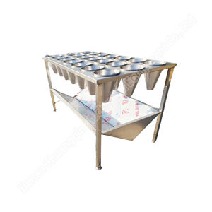 Cône saignant pour tuer les poulets Abattoir de poulets Cône saignant l'équipement d'abattoir de poulets - Product Image 3