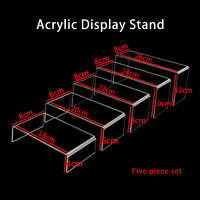 Support d'affichage transparent en acrylique à plusieurs niveaux en forme de U pour l'affichage de figurines, jouets, cosmétiques et chaussures sur un bureau