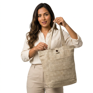Sac fourre-tout en chanvre himalayen biologique naturel de qualité supérieure, écologique, robuste, avec doublure en coton, bouton en noix de coco, poche intérieure, idéal pour mariage, double compartiment - Product Image 1