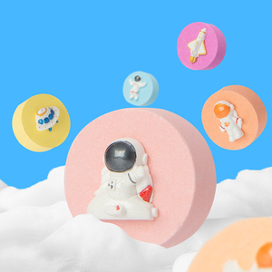 Boules de bain biologiques naturelles de luxe pour le bain moussant pétillant fusées volantes bombes de bain pour enfants avec jouets vente en gros - Product Image 6