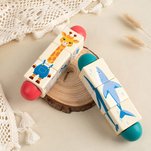 Jouet éducatif précoce pour enfants de 0 à 3 ans - Blocs de construction rotatifs en <span class=keywords><strong>bois</strong></span> sur le thème des animaux marins - Product Image 1