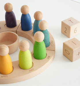 Giocattoli Montessori JET Mondo del Calendario Figurine Arcobaleno in Legno per Bambini Blocchi di Legno Giocattoli Impilabili Educativi - Product Image 2