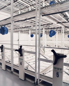 מסך לגדול מדפים גדלים אנכיים לחקלאות מקורה - Product Image 1