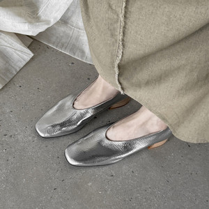 Cialisa <span class=keywords><strong>Scarpe</strong></span> da <span class=keywords><strong>Donna</strong></span> in Vera Pelle <span class=keywords><strong>Argento</strong></span> Moda 2025 Autunno Alta Qualità Punta Quadrata Slip-On <span class=keywords><strong>Tacco</strong></span> <span class=keywords><strong>Medio</strong></span> Quotidiano Taglie 40 - Product Image 2