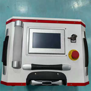 Nettoyeur laser à impulsions 100W 200W 300W en forme de valise pour l'élimination de la rouille sur l'acier, le fer et autres métaux industriels - Product Image 2