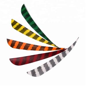Flèches de tir à <span class=keywords><strong>l</strong></span>'arc en vraies plumes de différentes couleurs, plumes de dinde réelles pour <span class=keywords><strong>archer</strong></span> - Product Image 3