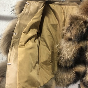 Abrigos de piel de mapache auténtica para mujer, chaquetas de piel de color natural, abrigo de piel de 4 filas para invierno - Product Image 4