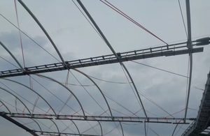 近代的なオープンエアアーク屋根鉄骨構造建物サッカースタジアムや展示会用高速設置 - Product Image 5