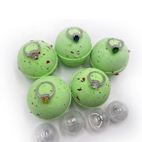 Nouvelles Bombes de Bain Effervescentes Bio Tendance pour Spa, Riches en Bulles Naturelles, Pétale de Fleur avec Anneaux Surprise, Économiques et Élégantes