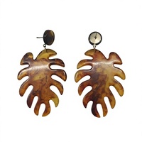 Boucles d'oreilles créoles tendance bohème pour femme, motif feuille de Monstera marbrée noir et blanc, avec perles de rocaille en verre acrylique et zircon, style statement pour mariage