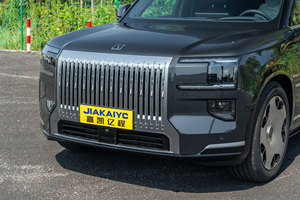 Véhicule d'exportation haut de gamme Zeekr 9X, SUV hybride phare, empattement 3169 mm, suspension pneumatique, conduite intelligente L2+, fourni directement par l'usine - Product Image 4