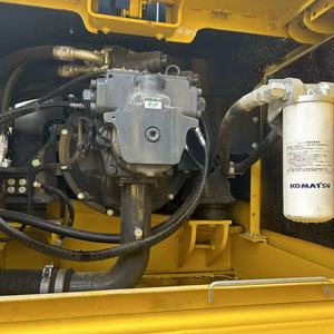 Excavatrice sur chenilles Komatsu PC300 d'occasion, 30 tonnes, pelle hydraulique lourde, moteur Cummins, pompe à engrenages, faible nombre d'heures de travail - Product Image 5