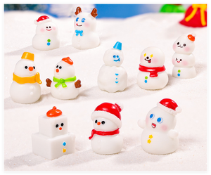 Vente en gros de fournitures d'artisanat de Noël petite figurine mignonne jouet noël bonhomme de neige arbres ornements nouvel an 2026 décorations série de luxe - Product Image 3