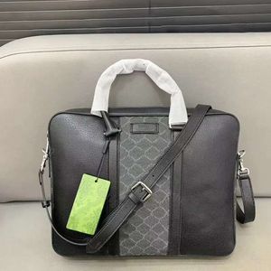 Sac à bandoulière de luxe pour homme, mallette d'affaires décontractée, grande capacité, durable, toutes saisons, pour ordinateur portable - Product Image 1