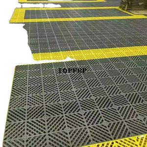 Tapis de sol étanche à l'humidité de haute qualité de 5cm avec grille de lavage de voiture en plastique imbriquée - Product Image 6