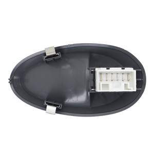   สวิตช์ควบคุมกระจกหน้าต่าง 500190662 500321135 สวิตช์ไฟฟ้าอัตโนมัติ 12V - Product Image 4