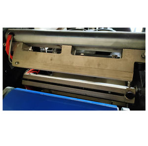 Machine d'emballage automatique d'oreiller appropriée aux biscuits, à la crème glacée, aux nécessités quotidiennes et à d'autres objets solides. - Product Image 5