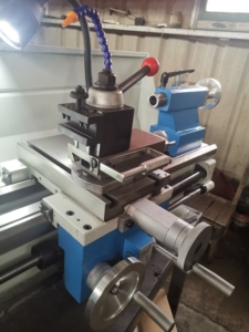 Torno de <span class=keywords><strong>Metal</strong></span> Horizontal SP2129-II de 700 mm con Velocidad Variable y Alcance de 300 mm - Product Image 5