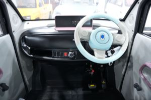 Véhicule électrique mini à quatre places, nouvelle énergie, de haute qualité et bon marché, très vendu en 2025, pour des trajets domicile-travail pratiques - Product Image 5