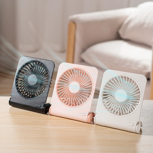 Ventilateur USB en plastique ultra-fin portable, pliable, facile à nettoyer, réglage à quatre vitesses, batterie de voiture, électrique, hôtel, usage domestique - Product Image 2
