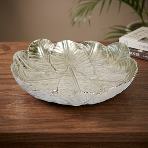 <b>Silver</b> Leaf-Shaped Serving <b>Tray</b> Polished Metal <b>Decorative</b> Residential Use - Product Image 6