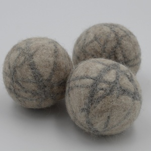 Boules de séchage en laine de Nouvelle-Zélande 100% pure, assouplissant naturel pour tissus, boules et disques de lavage réutilisables qui réduisent les plis et le temps de séchage - Product Image 4