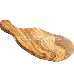 Tabla de cortar de madera de olivo de 33 cm con asa para servir queso y embutidos en la cocina - Product Image 2