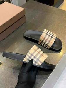 Sandales plates de luxe pour hommes et femmes, avec logo de marque, anti-odeur et amortissantes, toutes saisons - Product Image 2