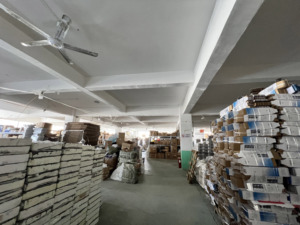 Évier de cuisine en acier inoxydable à cuve unique, installation sous plan, robinet SUS304, traitement de surface nano, design encastré - Product Image 5