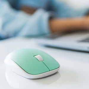 Pila Alcalina AAA LR03 1,5V - Blister de 4 Unidades, Dimensiones 10,5x44,5mm, Ideal para Dispositivos Electrónicos y Juguetes. - Product Image 2