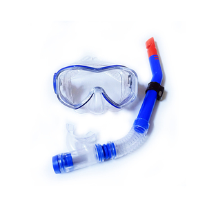 Máscaras de buceo de material ecológico Juego de <span class=keywords><strong>aletas</strong></span> de tubo <span class=keywords><strong>y</strong></span> <span class=keywords><strong>gafas</strong></span> de natación para esnórquel <span class=keywords><strong>y</strong></span> equipo de natación de buceo - Product Image 1