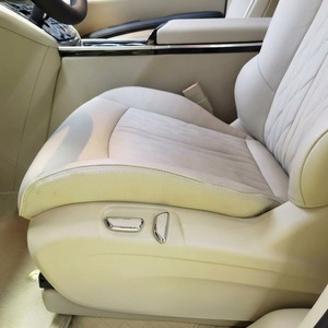 Sièges avant chauffants et refroidis multifonctionnels de style luxueux Easgain avec accoudoir pour GL8 Luxury Business 2017-2023 - Product Image 3