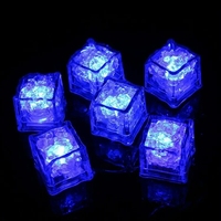 Bar Drink Dekoration Luminous Ice Mehrfarbiger LED Glow Ice Cube Wasser aktivierter Light-Up LED Ice Cube