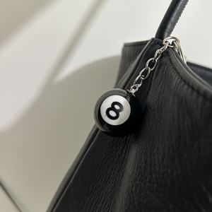 2025 dibujos animados lindo Mini 2,5 cm 3D resina billar Snooker piscina negro 8 bolas llaveroListo para enviar - Product Image 3