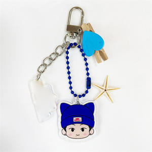 Porte-clés personnalisé avec tête de dessin animé et plaque nominative. Un cadeau créatif où vous pouvez concevoir l'avatar et remplir la plaque nominative vierge - Product Image 4