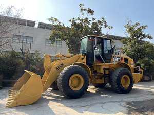 Caterpillar 966H réduit la fatigue du conducteur grâce à une cabine confortable, de haute qualité, bonne visibilité, fonctionnement pratique et efficace. - Product Image 3