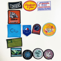Créativité personnalisée sur machine vêtements tissé Logo carré fer sur chapeau badges manteau et tissu tissé patchs