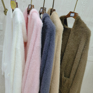 <span class=keywords><strong>Cappotto</strong></span> 2025 in maglia di peluche Cardigan oversize con cappuccio da <span class=keywords><strong>donna</strong></span> con tasca (mantello invernale foderato in pelliccia sintetica) - Product Image 4