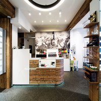 Idées de Décoration Personnalisées pour Magasin d'Optique, Mobilier de Présentation pour Lunettes, Comptoir, Aménagement Intérieur de Boutique d'Opticien