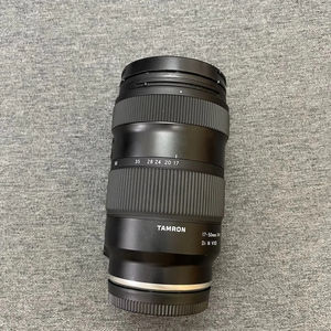 Objectif d'appareil photo d'occasion <span class=keywords><strong>Tamron</strong></span> 150-600mm F/5-6.3 Di III VXD avec interface pour appareils photo plein format et APS-C - Product Image 1