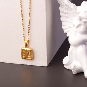Patins <span class=keywords><strong>à</strong></span> roulettes pendentif <span class=keywords><strong>patin</strong></span> <span class=keywords><strong>à</strong></span> <span class=keywords><strong>glace</strong></span> chaussure pendentif bijoux en acier inoxydable couleur or 18 carats plaqué hommes pendentifs <span class=keywords><strong>à</strong></span> breloque collier - Product Image 4