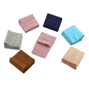 Sacs d'emballage pour bijoux, pochettes en velours avec rabat, pochette d'expédition personnalisée pour l'emballage de cadeaux - Product Image 4