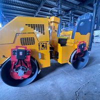 Rouleau compresseur routier autoporté à double tambour en acier FVR-880, compresseur hydraulique diesel de 1000 kg pour le compactage de l'asphalte et du sol