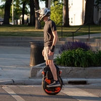 Monocycle électrique INMOTION V11Y pour adultes, transport urbain personnel, autonomie de 120 km, vitesse de 60 km/h