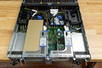 Serveur ThinkSystem SR650 V4 2U en rack, double processeur, DDR5, prise en charge PCIe Gen5, 10x GPU simple largeur, serveur d'entreprise pour IA et ML