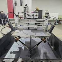 Robot de soldadura automática de doble pistola oscilante, Tractor, imanes permanentes de haz de caja, soldadura de costura de tracción en las cuatro ruedas